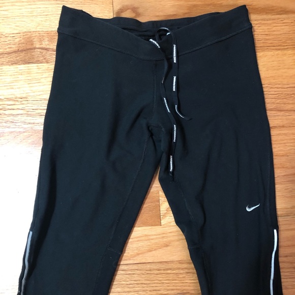 Nike Pants - Nike Cropped Running Leggings